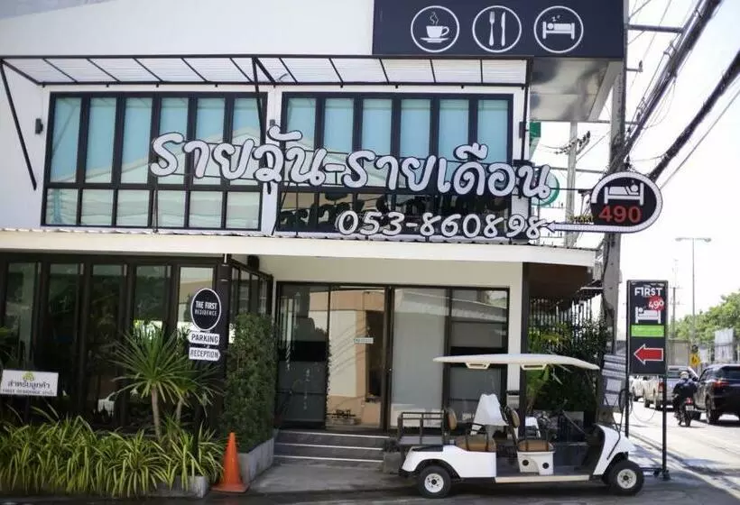 スタンダードシングルルーム, First Residence