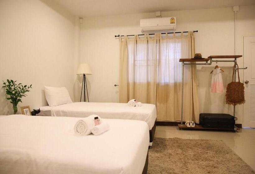 스탠다드 룸, First Residence