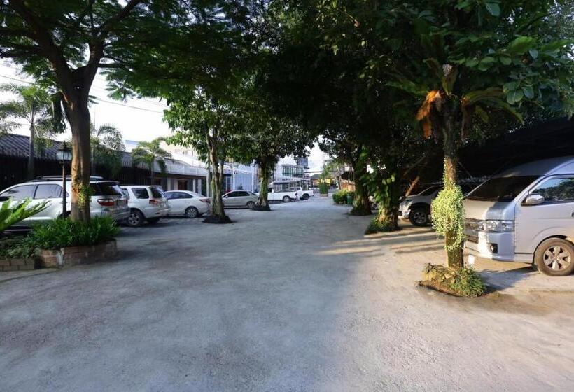 스탠다드 룸, First Residence