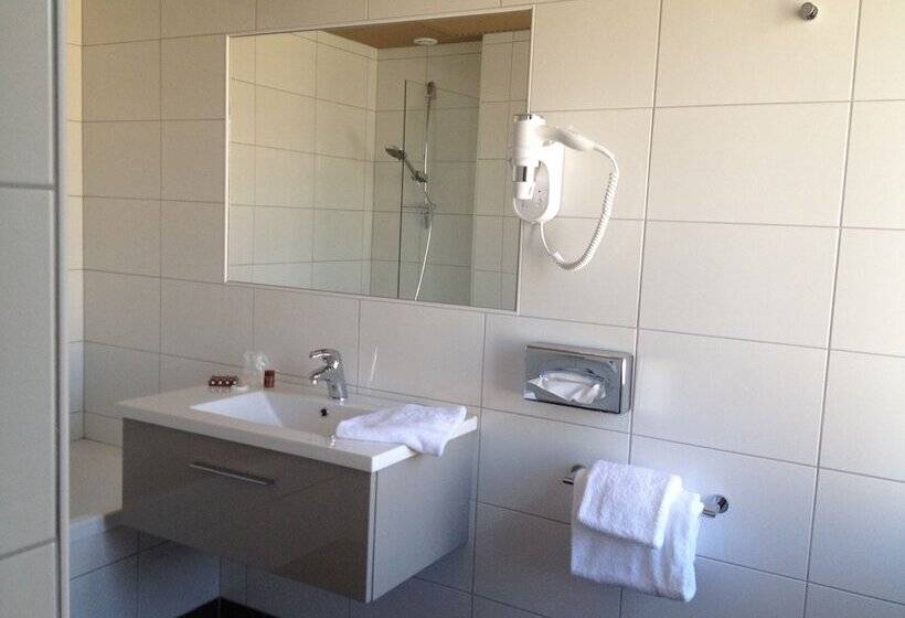 חדר סטנדרט, Moka