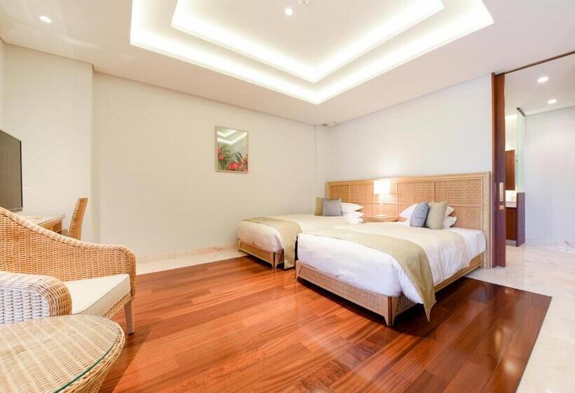 غرفة سوبيريور مطلّة علي الحديقة, Ishigaki Resort