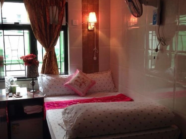 اتاق استاندارد, New London Hostel