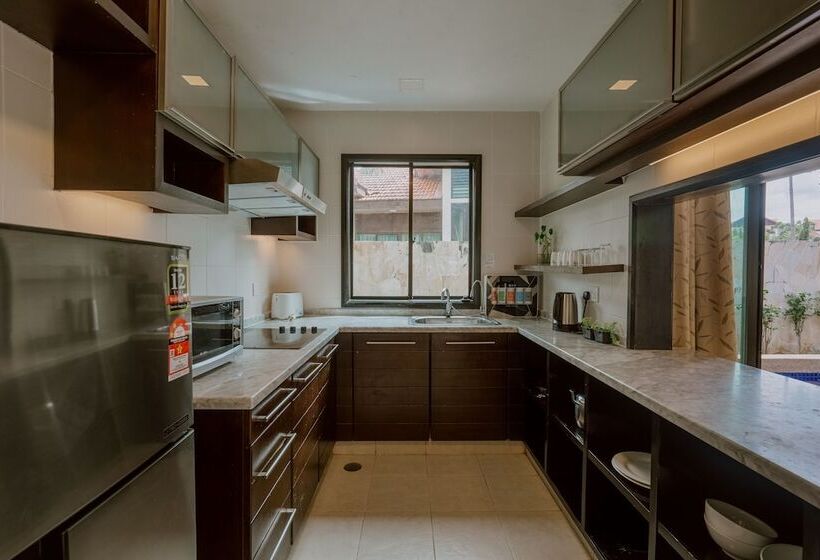 וילה בת 3 חדרי שינה, Borneo Beach Villas