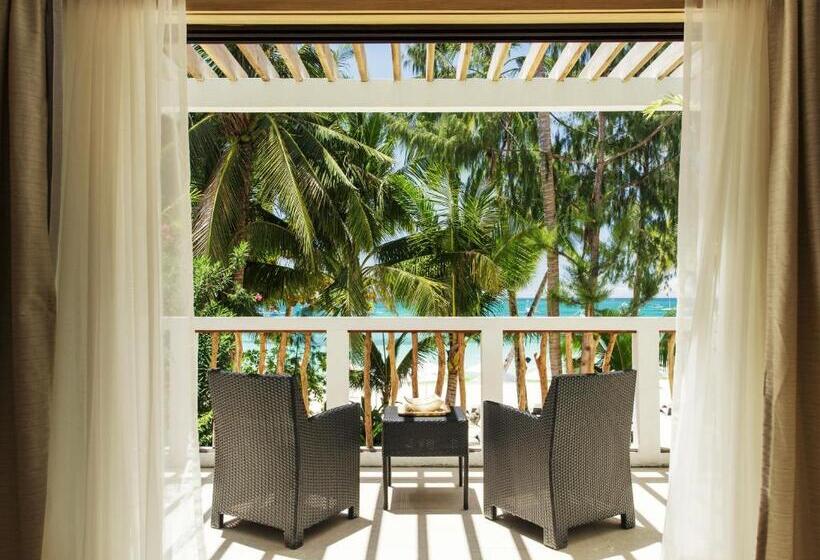 سوییت خانوادگی, Villa Caemilla Beach Boutique