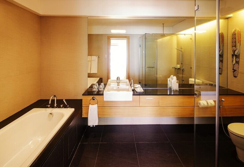 سوییت اجرایی, Villa Caemilla Beach Boutique