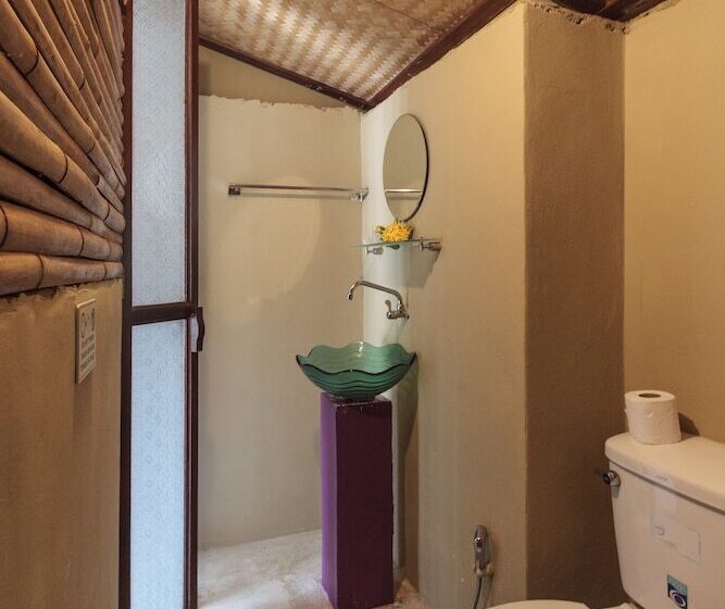 Bungalow Standard, Sabaii Bay Resort