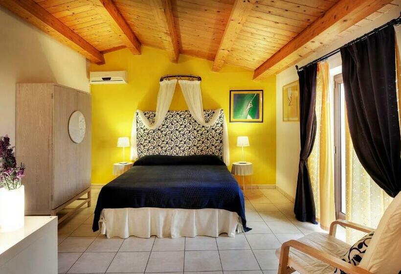 Номер Стандарт, Villa U Marchisi B&b