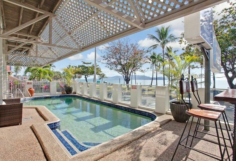 标准间, Beach House Motel