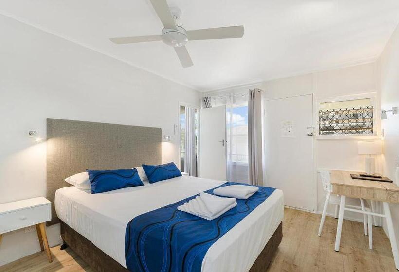 2人卧室家庭公寓, Beach House Motel