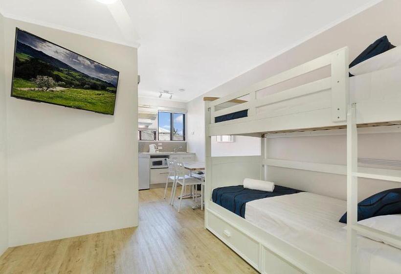 2人卧室家庭公寓, Beach House Motel