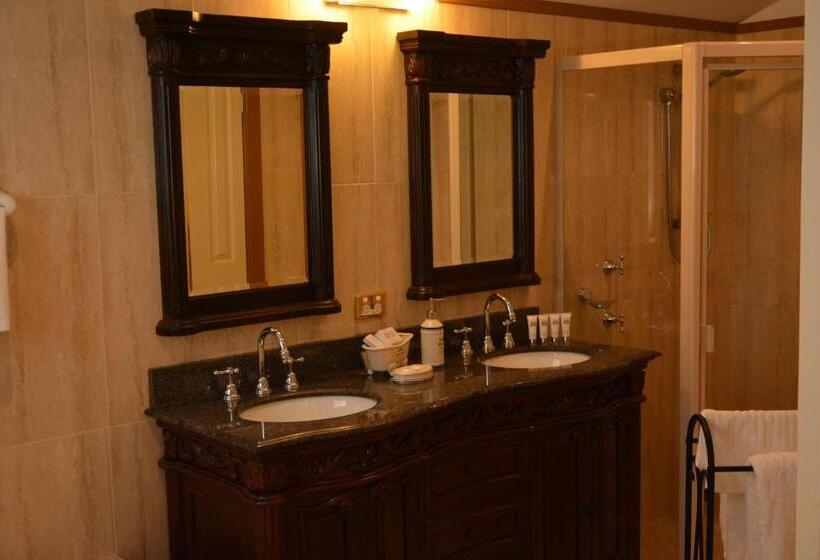 带大床的套房, Bli Bli House Riverside Retreat