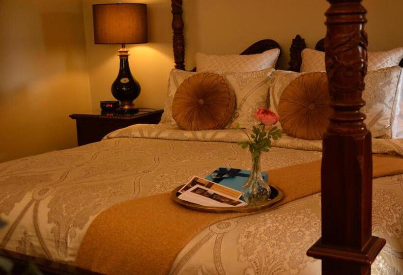 带大床的套房, Bli Bli House Riverside Retreat