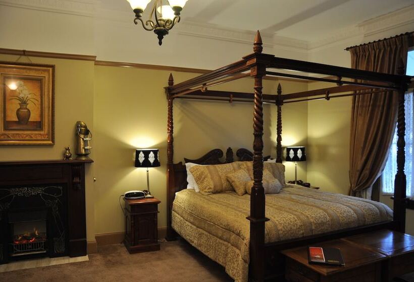 带河湖景观的套房, Bli Bli House Riverside Retreat