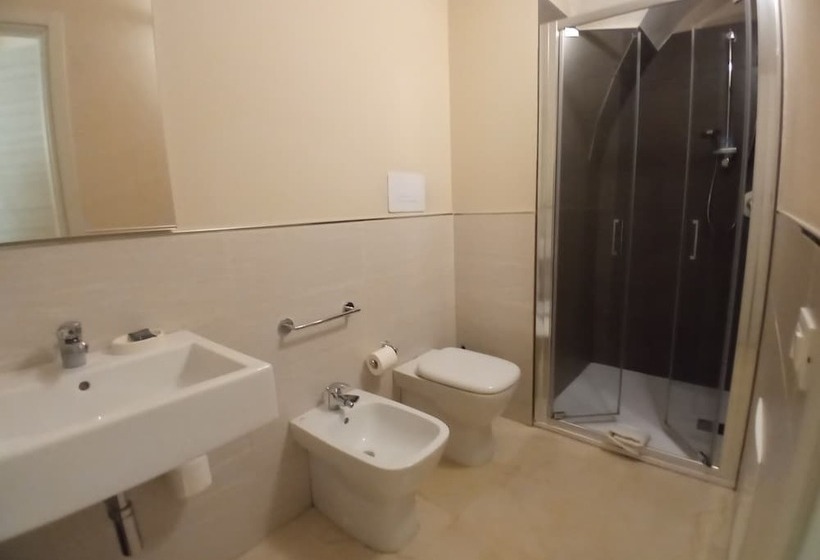 标准间, Central Gallery Rooms Palazzo D Ali Staiti Xix