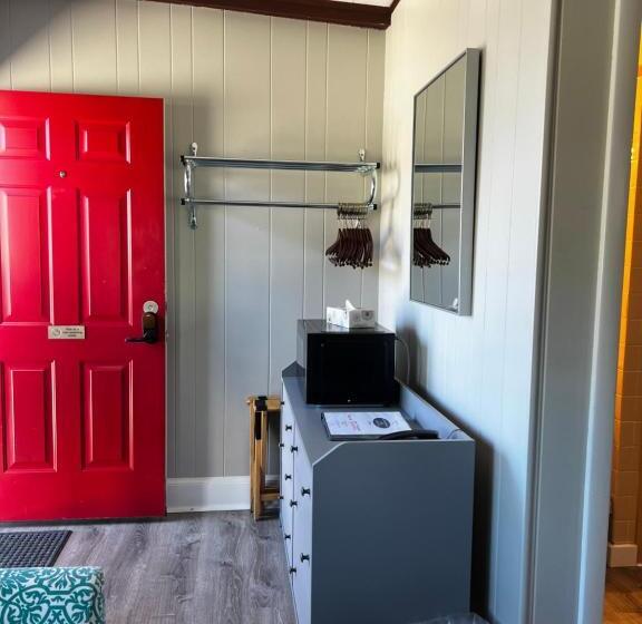 キングサイズベッドのスタンダードルーム, Claddagh Motel & Suites