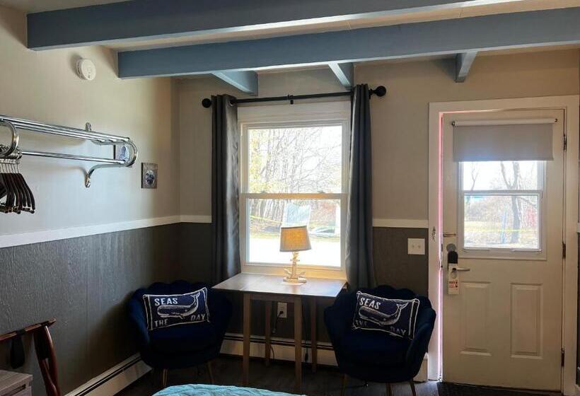 キングサイズベッドのスタンダードルーム, Claddagh Motel & Suites