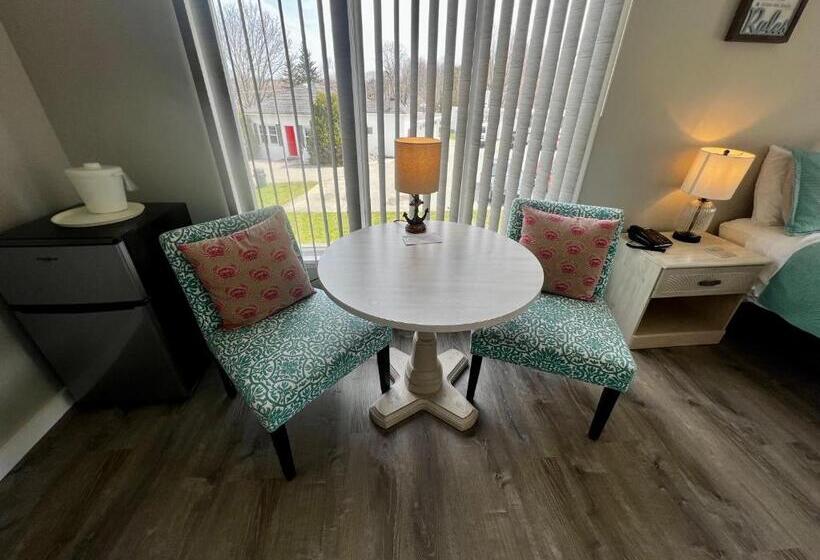 スタンダードルーム, Claddagh Motel & Suites