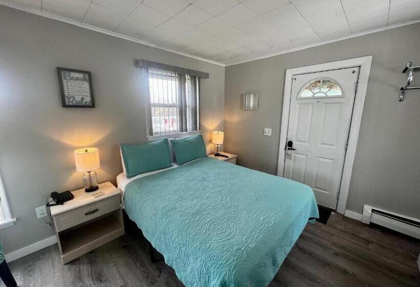 スタンダードルーム, Claddagh Motel & Suites