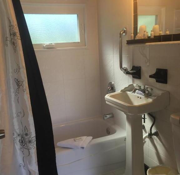 スタンダードルーム, Claddagh Motel & Suites