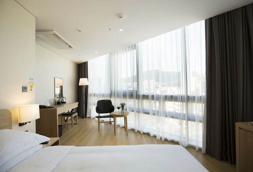 Standard Room City View, Best Western Haeundae
