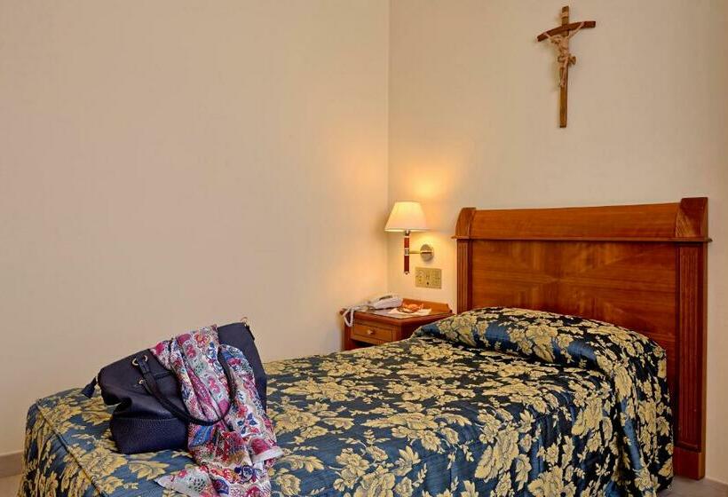 Номер Стандарт Индивидуальный, Centro Di Spiritualita Padre Pio