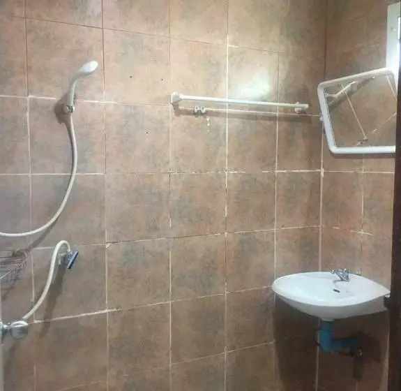Habitació Triple Deluxe, Golden Bee Phi Phi