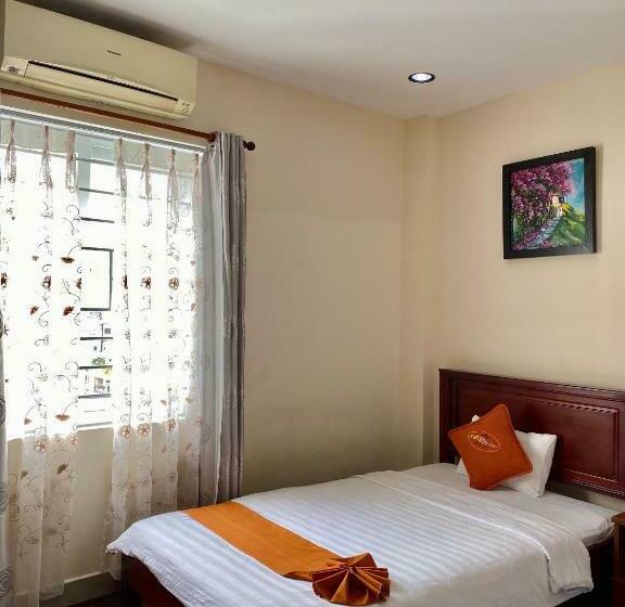 اتاق سوپریور, Golden Star