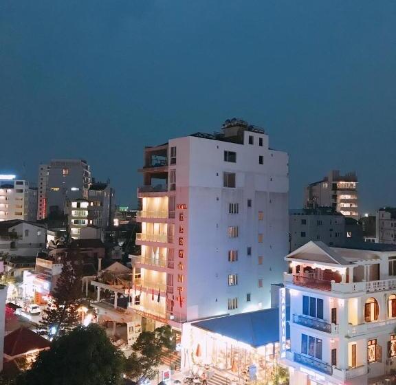 اتاق سوپریور خانوادگی, Golden Star