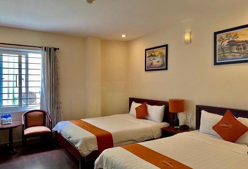 اتاق سوپریور خانوادگی, Golden Star