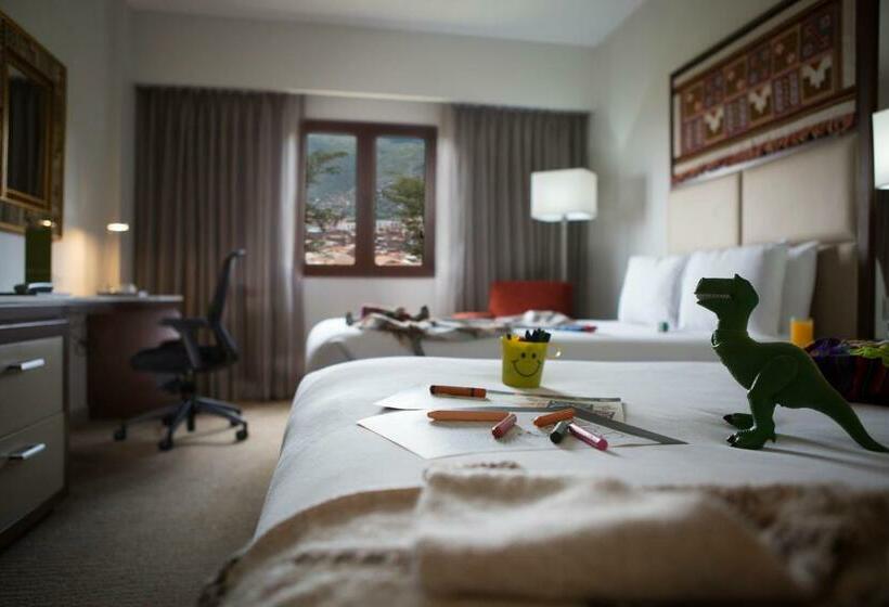 Pokój Standard 2 Łóżka Małżeńskie, Hilton Garden Inn Cusco