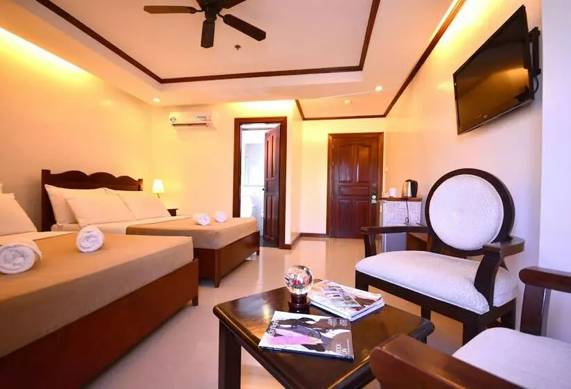 デラックスルーム, Ipil Suites Puerto Princesa