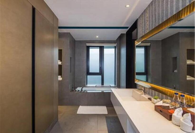 이그제큐티브 룸 킹사이즈 침대, Minimax Premier Hotel Shanghai Hongqiao