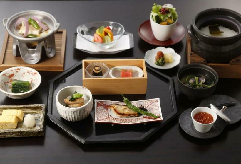اتاق لوکس, Niseko Konbu Onsen Tsuruga Moku No Sho