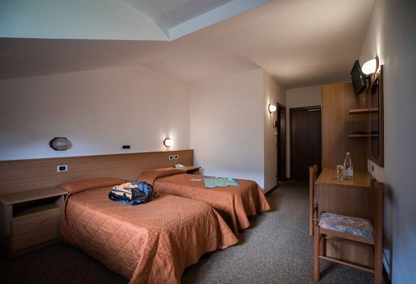 غرفة قياسية, Rio