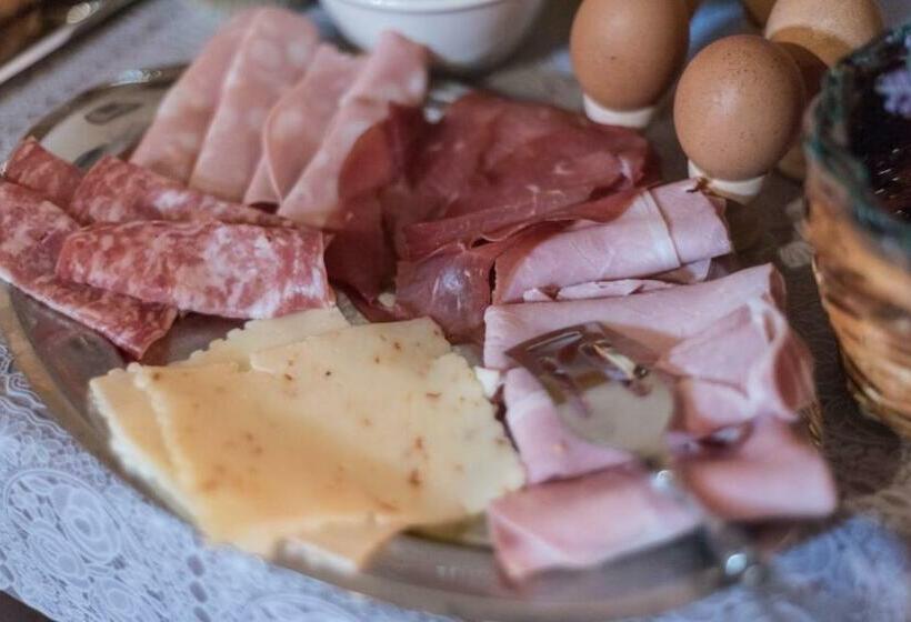 Трехместный Номер Deluxe Вид на Море, Le Teste Di Moro Al Duomo