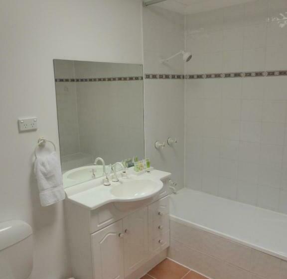 דירת חדר, Lifestyle Apartments At Ferntree