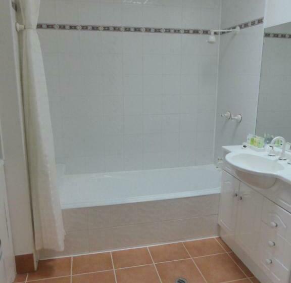 דירת חדר, Lifestyle Apartments At Ferntree