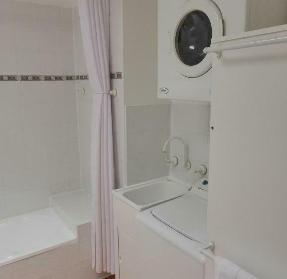 Апартаменты 1 Спальня, Lifestyle Apartments At Ferntree