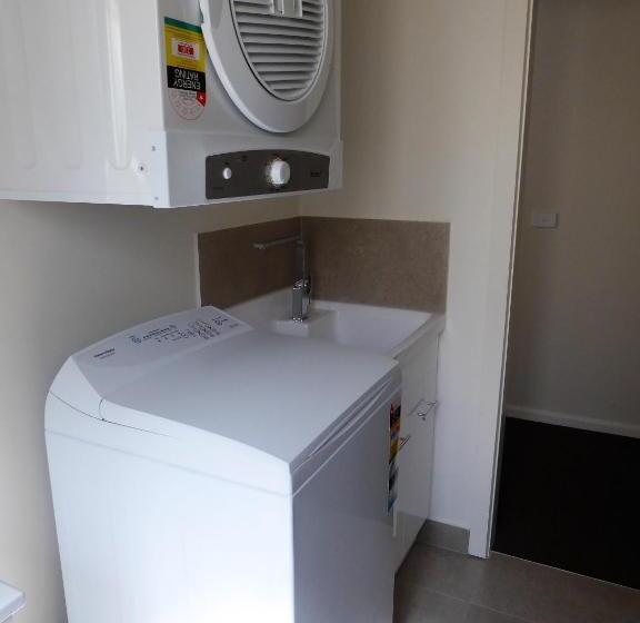 דירת דלוקס 2 חדרי שינה, Lifestyle Apartments At Ferntree