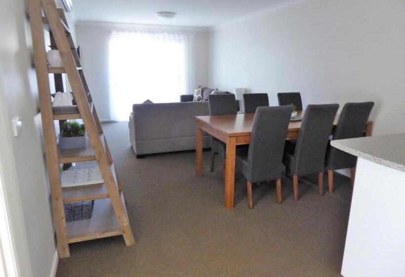Апартаменты Deluxe 2 Спальни, Lifestyle Apartments At Ferntree