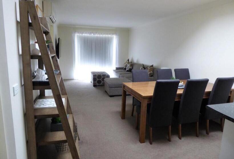 Апартаменты 2 Спальни, Lifestyle Apartments At Ferntree