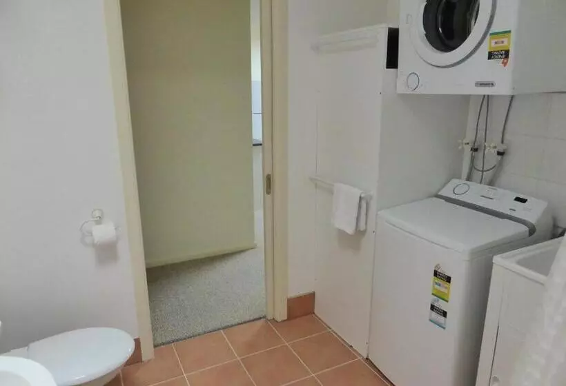 ２ベッドルーム家族用アパートメント, Lifestyle Apartments At Ferntree