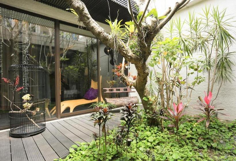 سوییت, Mulan Motel Taipei