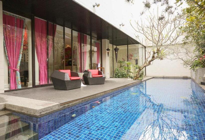 سوییت, Mulan Motel Taipei