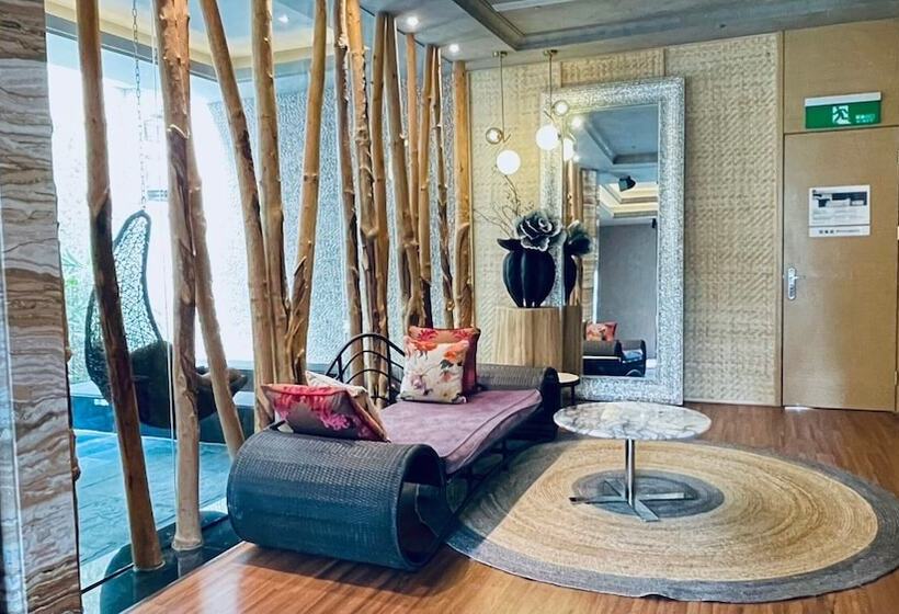 سوییت, Mulan Motel Taipei