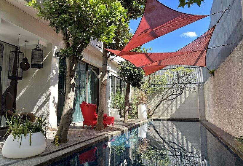 سوییت, Mulan Motel Taipei