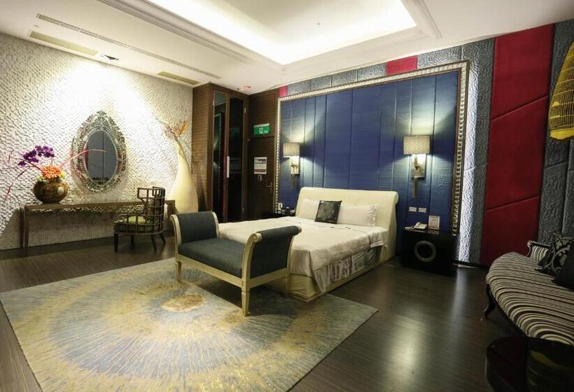سوییت سوپریور, Mulan Motel Taipei