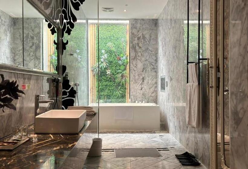 اتاق سوپریور چهار تخته, Mulan Motel Taipei