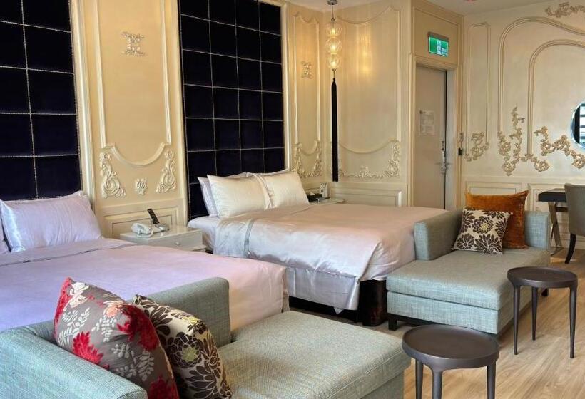 اتاق سوپریور چهار تخته, Mulan Motel Taipei