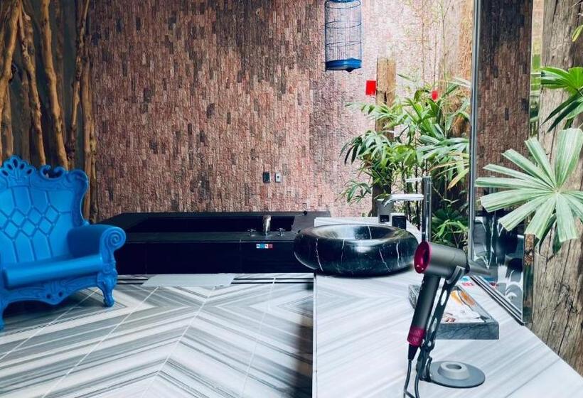 اتاق استاندارد با تخت دو نفره بزرگ, Mulan Motel Taipei